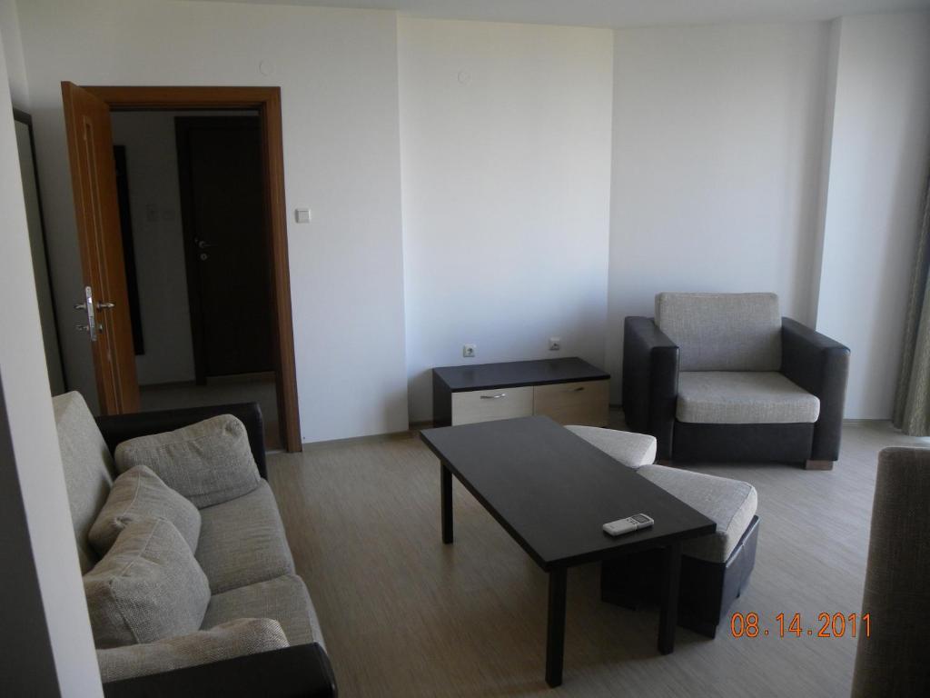 Apartcomplex New Tawn Obzor Bilik gambar